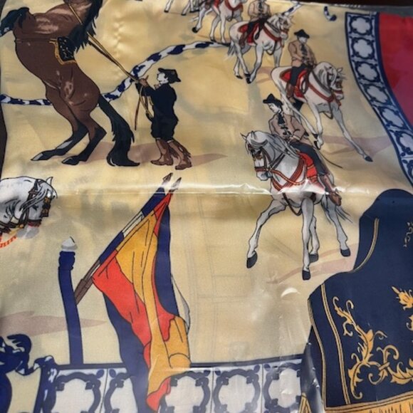 Equestrian inspired scarf. - Picture 4 of 4